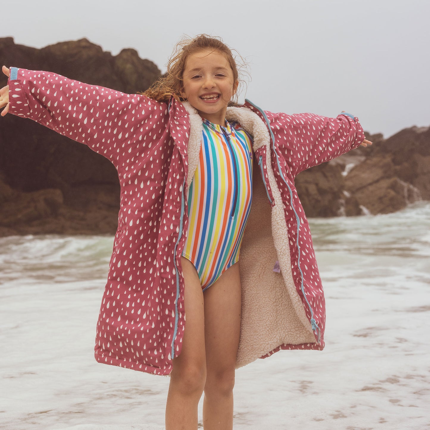 Waterproof Changing Robe Pink Raindrop