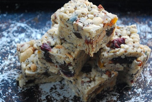 healthy fruit and nut puffed rice bars