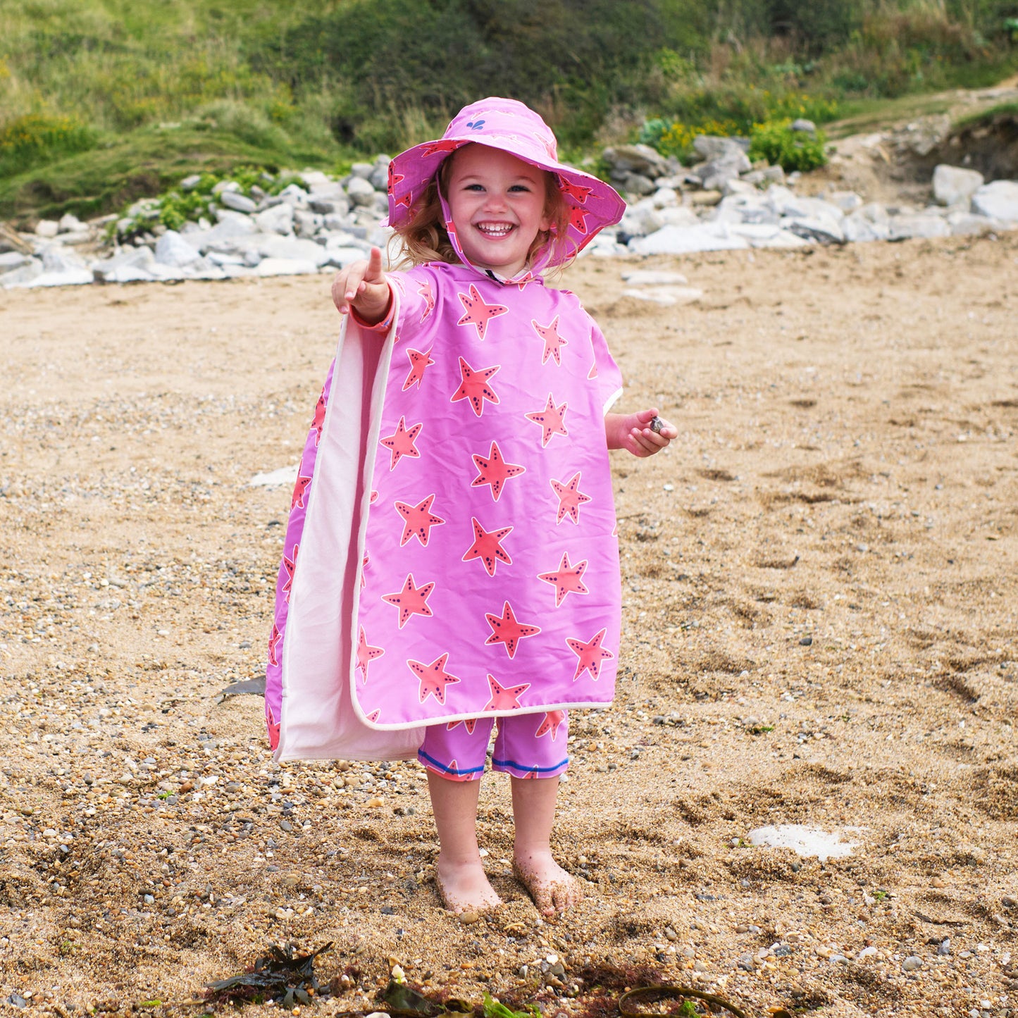 Beach Towel Poncho Pink Starfish
